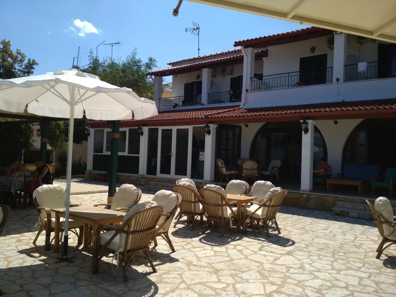 Akti Panela Beach Hotel Kávos Exterior photo