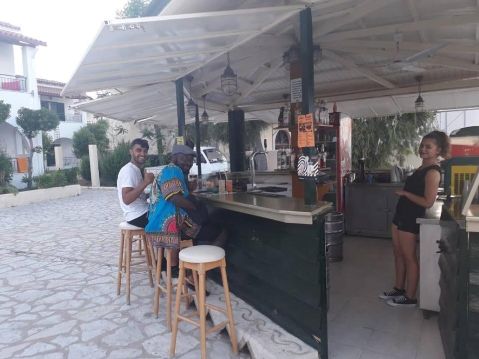 Akti Panela Beach Hotel Kávos Exterior photo